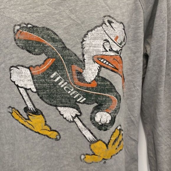 Three Square University of Miami Grey Sweatshirt Size XL - Picture 3 of 4